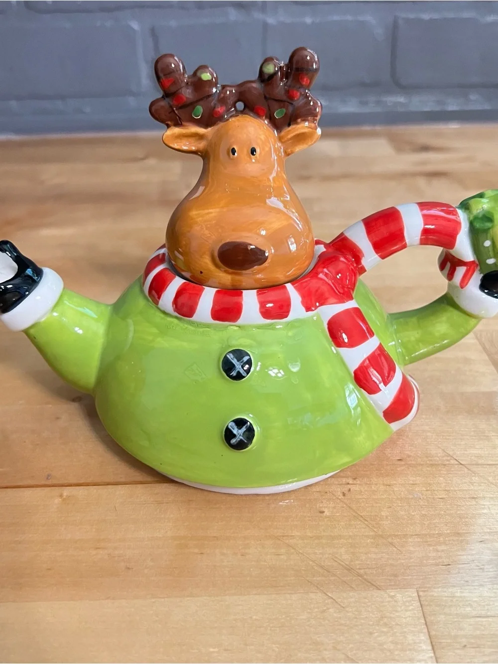 Christmas Teddy Bear Mug With Lid  and  Small Decorative  Reindeer Teapot Bundle